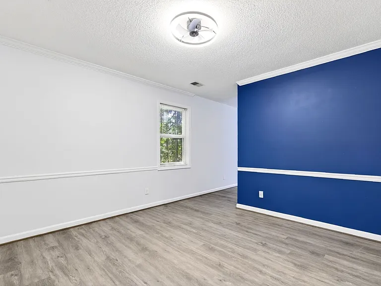 3212 Pagoda Trce — Photo 23