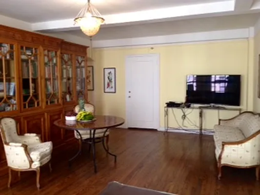 Rented by Ostrov Realty Group | media 12