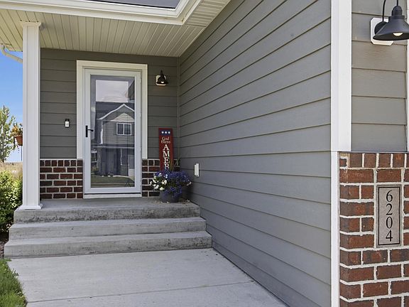 5th image of 6204 63rd Ave S