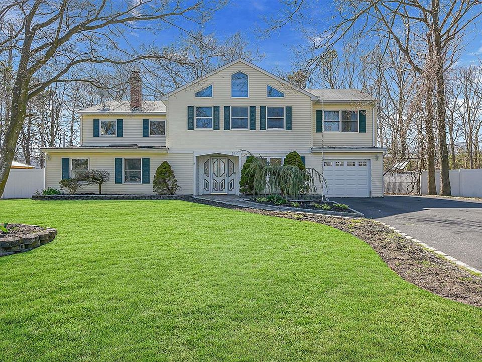 1st image of 28 Lakeside Drive