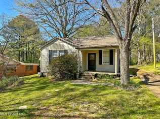 504 W College St, Clinton, MS 39056