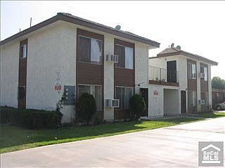 2nd image of 651 Weber St