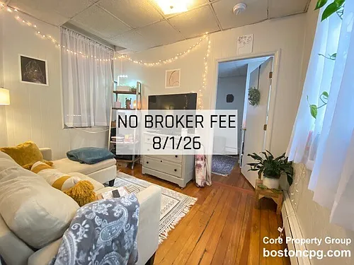 23 Charter St Photo 1