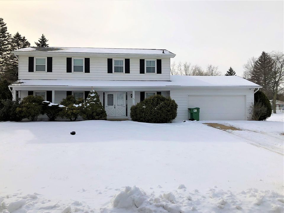 1st image of 144 Chapel Hill Dr