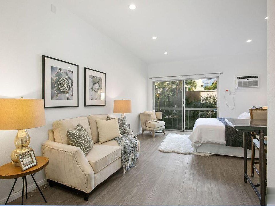 1st image of 1440 Veteran Ave APT 222
