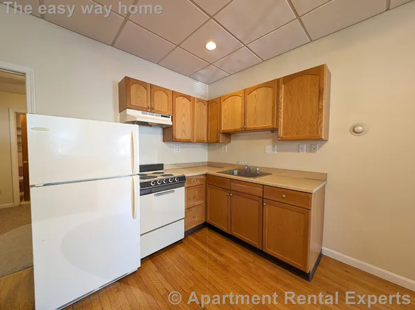 124 Rogers Ave, Somerville, MA