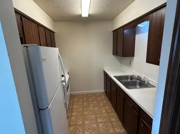 Big Creek Apartments