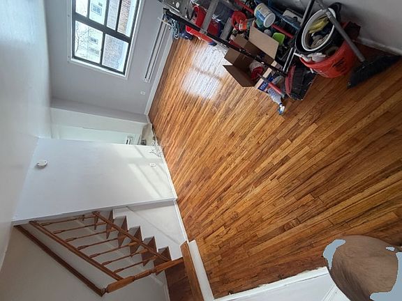 2nd image of 1266 Washington Ave #944bbe2b3