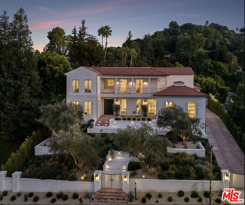 1st image of 15620 Woodvale Rd