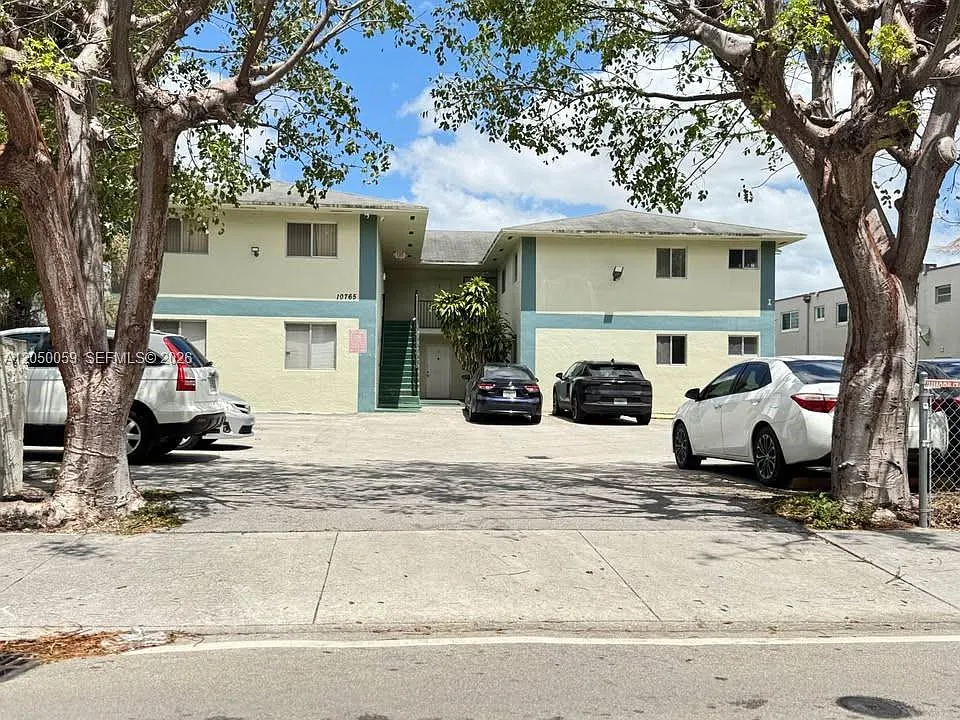 10765 SW 4th St #3