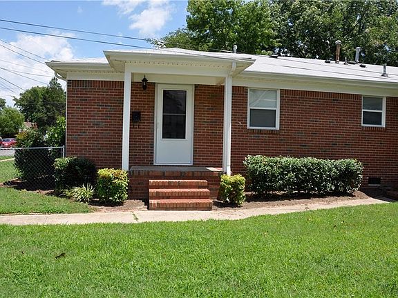 3rd image of 9282 Marlow Ave #B