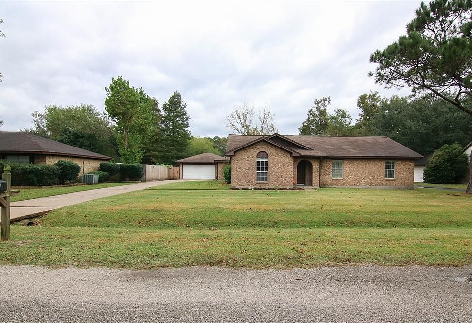 1st image of 5608 Longshadow Dr