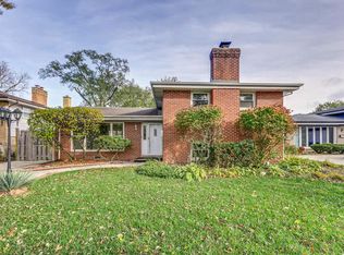 311 Lynn Ct, Des Plaines, IL 60016