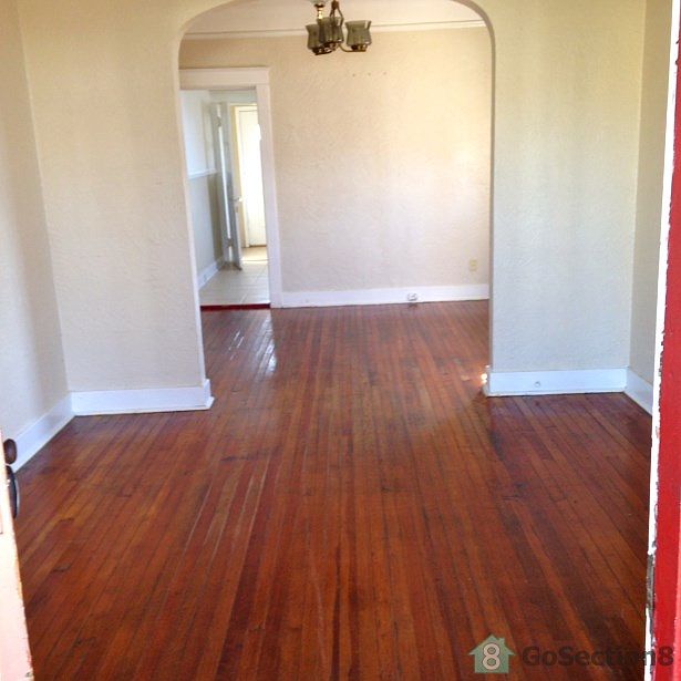 1st image of 2728 Lavender St