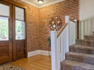 1715 Vine St, Denver, CO 80206