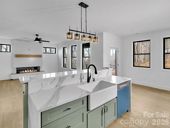 3rd image of 1351 Old Country Rd