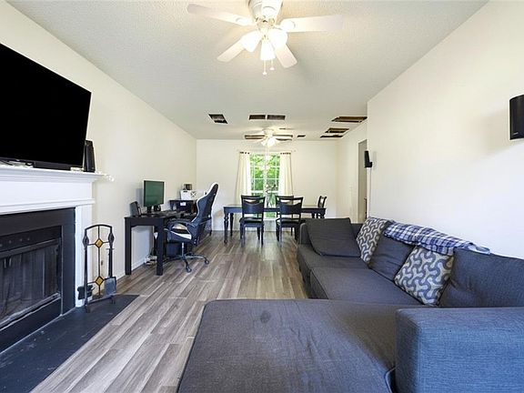 5th image of 2769 Kerri Pl