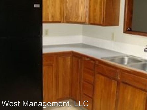 3rd image of 1004 Missoula Ave