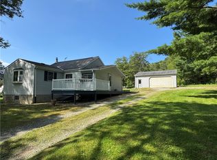 375 Browns Hill Rd, Valencia, PA 16059