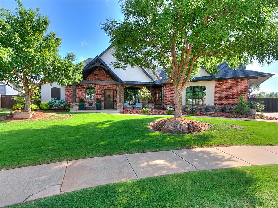 1st image of 3204 NW 176th Pl
