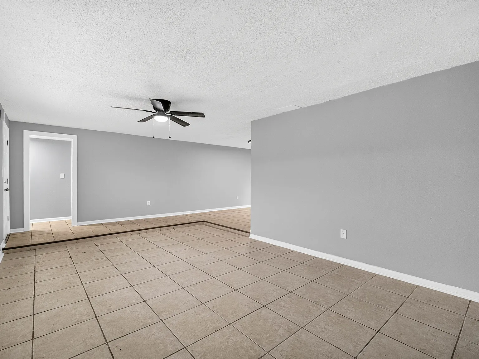 3 bed, 1670 sqft, $1,795 — Photo 4