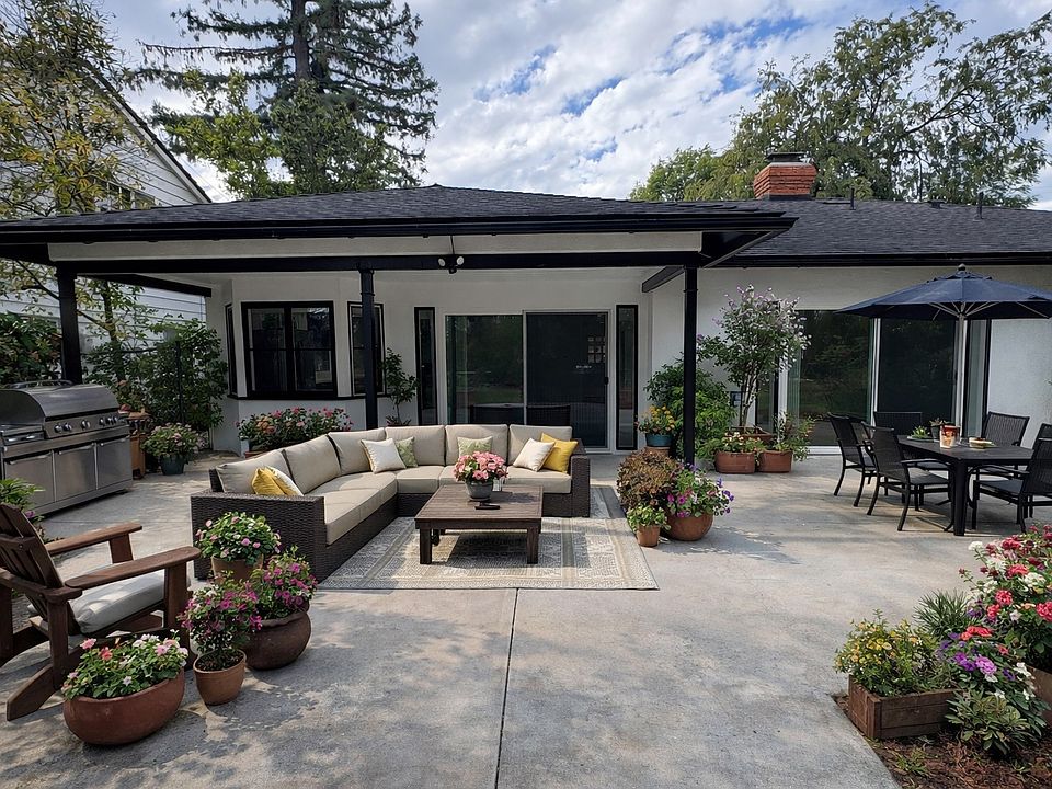 1st image of 2212 Linda Flora Dr