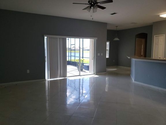 5th image of 2920 Skyview Dr