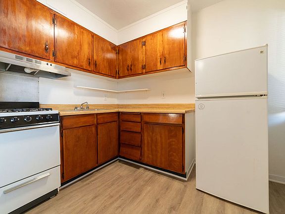 4th image of 5471 Vicente Way APT 5