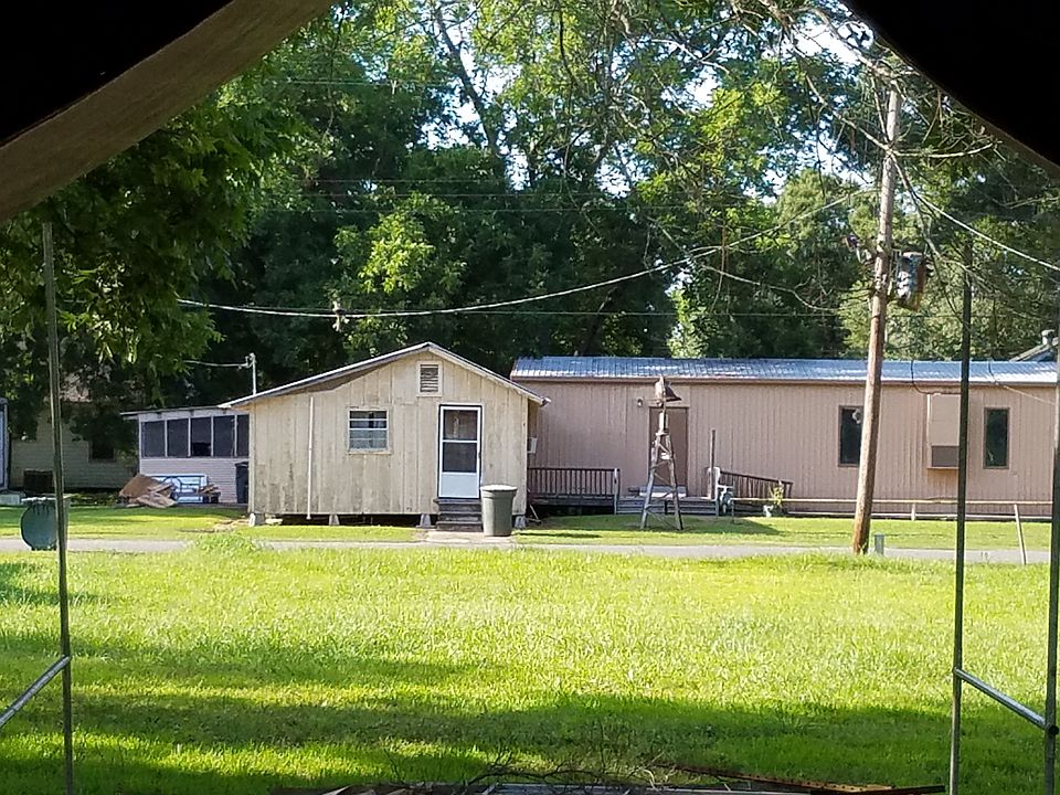 2nd image of 1007 Welsh St