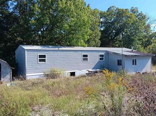 3035 New London Rd, New London, IA 52645