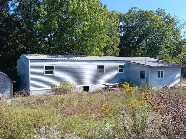 3035 New London Rd, New London, IA 52645