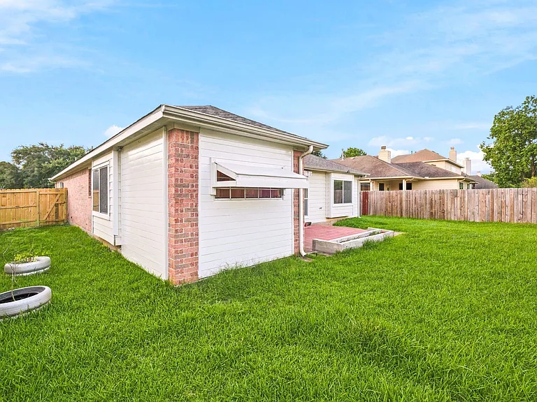 6931 Hamilton Falls Ln — Photo 35