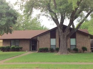 1102 Holland Dr, Garland, TX 75040