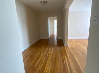 165-20 Highland Ave #3B, Jamaica, NY 11432