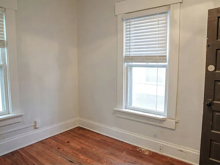 72 Euclid Ave — Photo 8