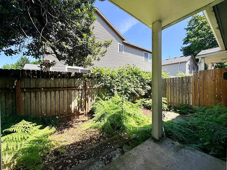 5821 SE Knapp St #4 — Photo 15