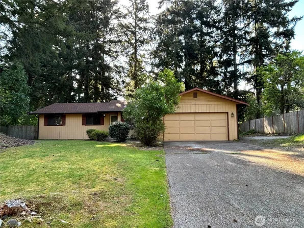 7305 38th Loop SE, Lacey, WA 98503