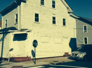 58 Knight St, Providence, RI 02909
