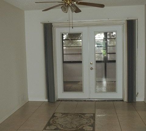 4th image of 6158 Avila St
