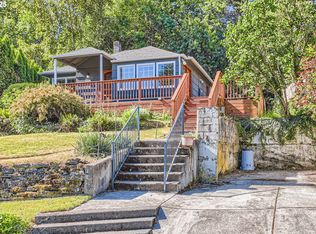 3720 SW Iowa St, Portland, OR 97221