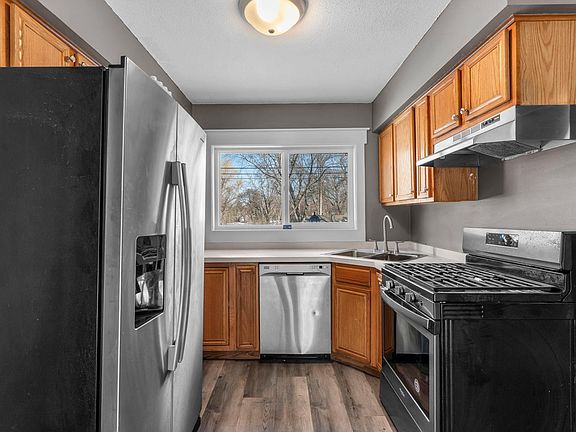 5th image of 2501-2503 W 98th St