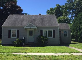 157 Summit Ave, Chicopee, MA 01020