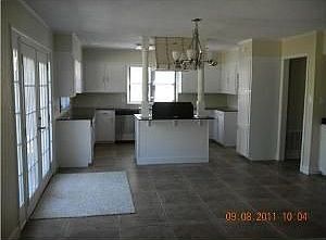 4th image of 2523 Brown Cir