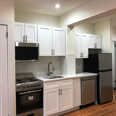 Rented by Prime Realty | media 5