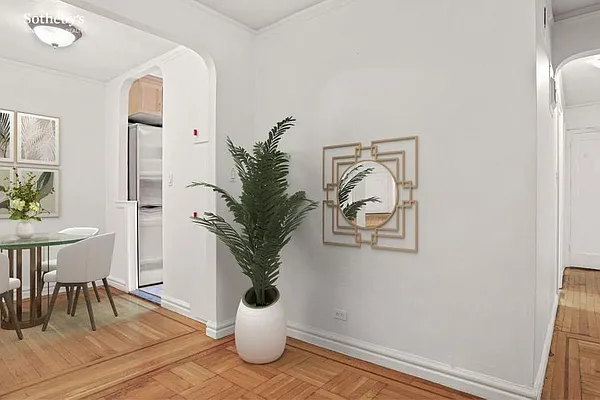 Sold by Sotheby's International Realty | media 3