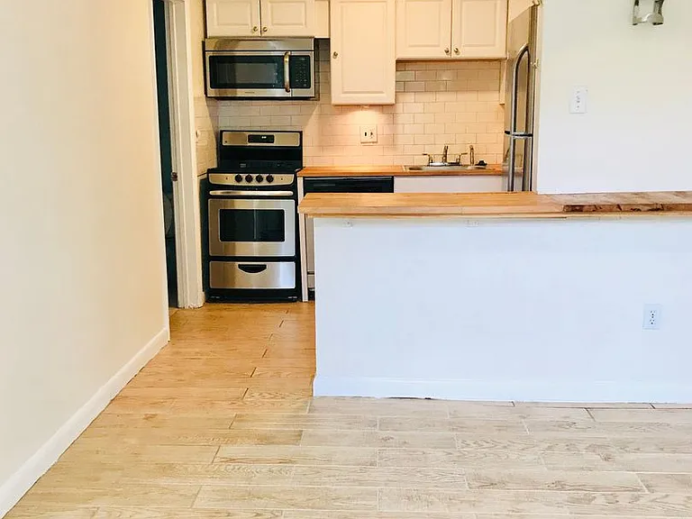 207 Walnut Hill Rd #D18 — Photo 3