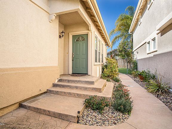 2nd image of 2909 Capella Way