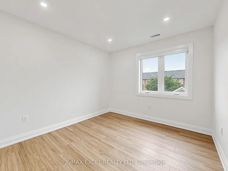 6 Lappe Ave — Photo 21