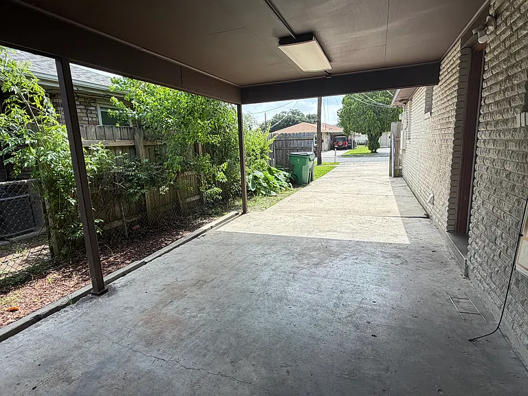1208 Edenborn Ave — Photo 11