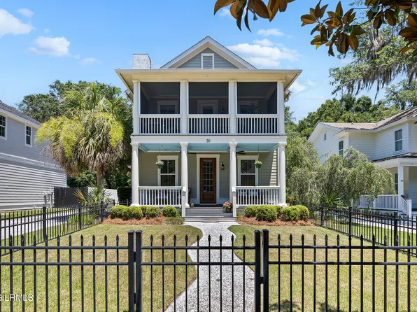 39 Sommer Lake Drive, Port Royal, SC 29902